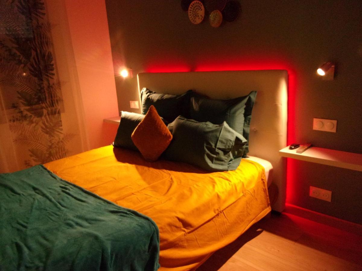 Le Bourget - Suite Romantique Narbonne Dış mekan fotoğraf