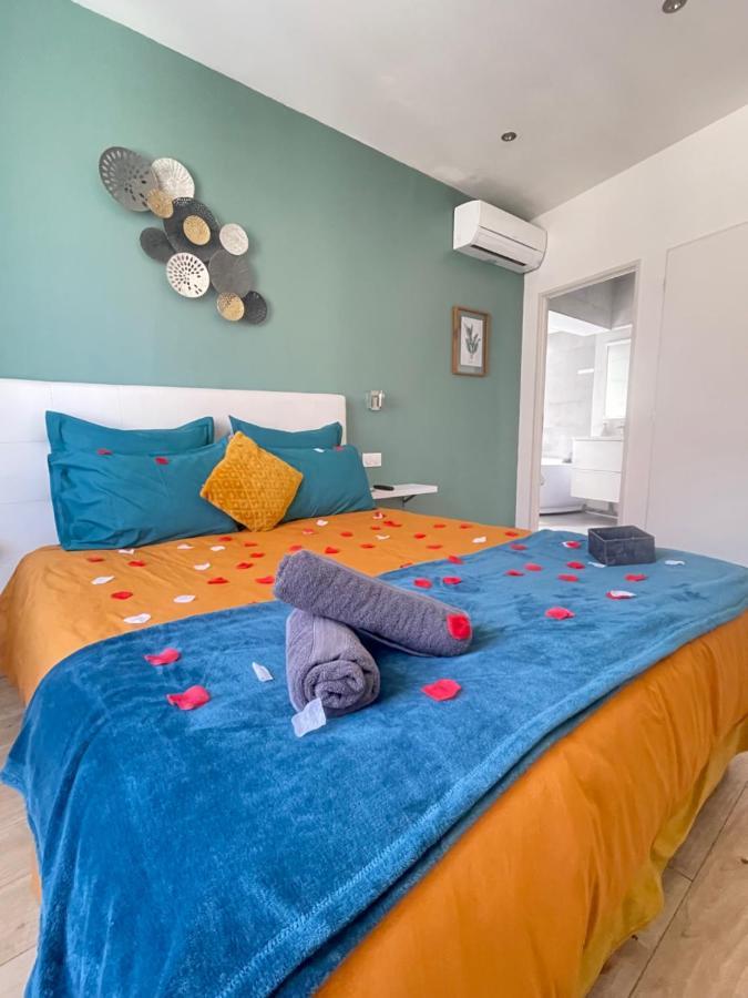 Le Bourget - Suite Romantique Narbonne Dış mekan fotoğraf