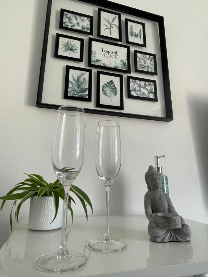 Le Bourget - Suite Romantique Narbonne Dış mekan fotoğraf